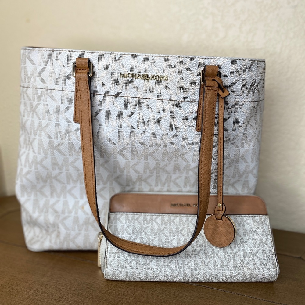 Michale kors jetset purse + matching wallet 💓🔥